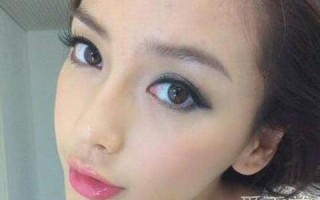 学生戴什么美瞳最自然，学生戴什么美瞳最自然好看