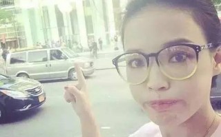 脸宽戴什么眼镜，脸宽戴什么眼镜好看